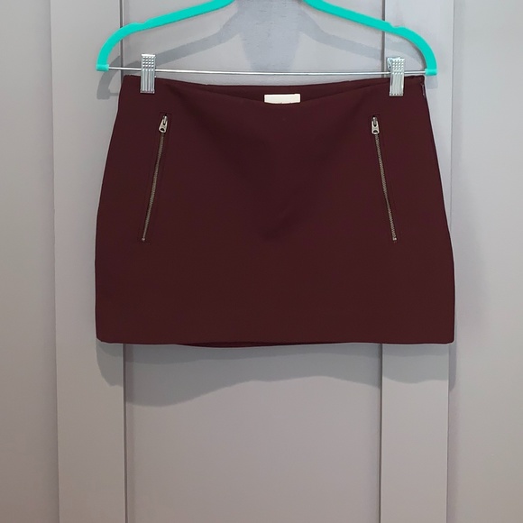 Aritzia Wilfred Mini Zipper Skirt - Picture 1 of 10